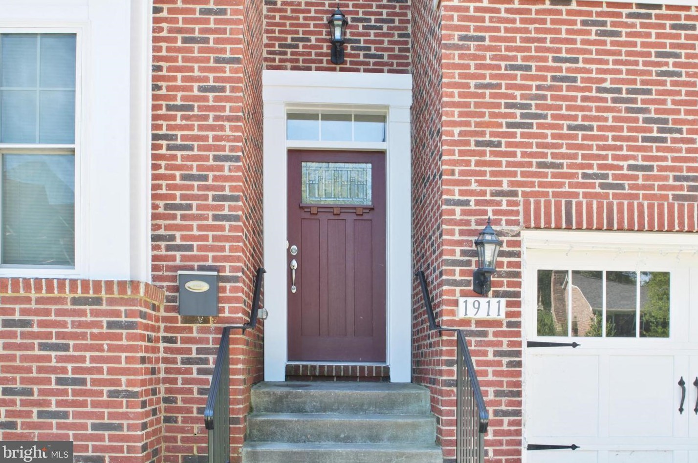 1911 Westfield St, Alexandria, VA 22308-2752
