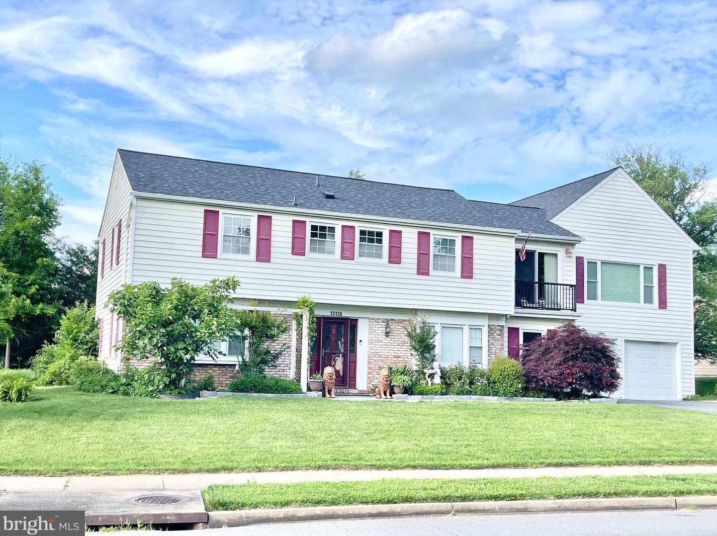 13126 Pebble Ln, Fairfax, VA 22033