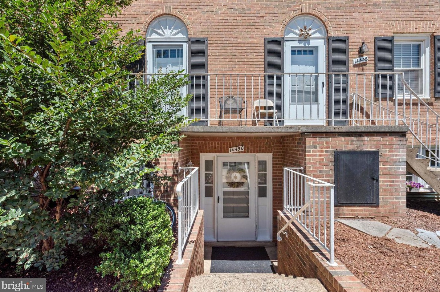14450 Cool Oak Ln, Centreville, VA 20121