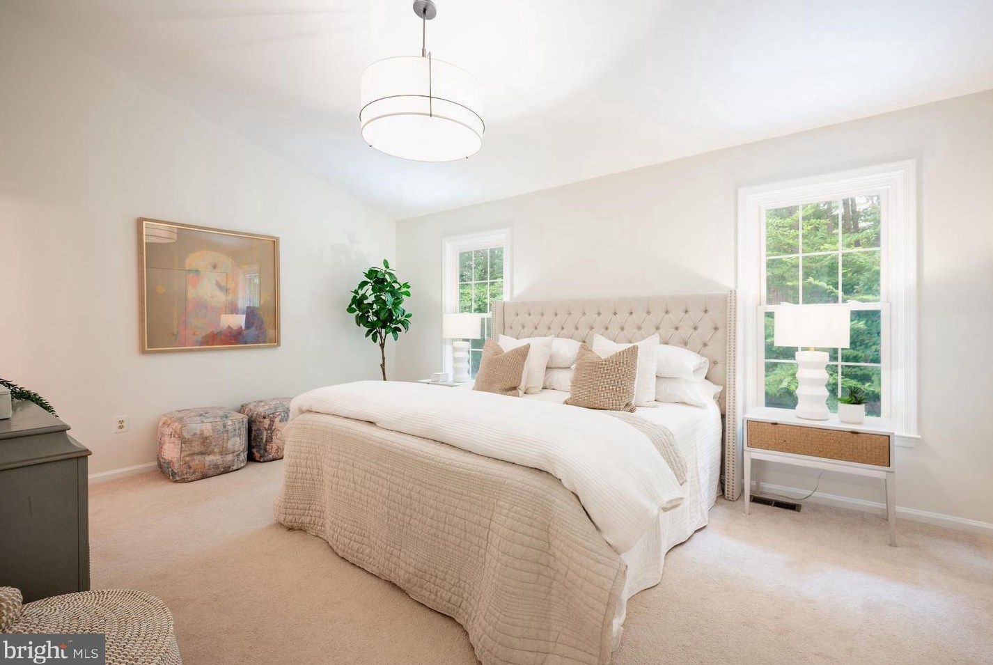 8474 Blue Oak Ct, Springfield VA  22153-3558 exterior