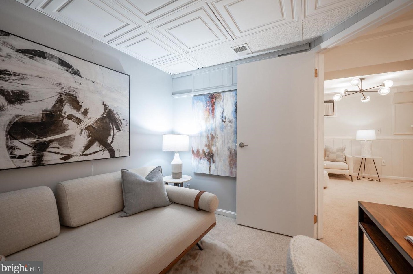 8474 Blue Oak Ct, Springfield VA  22153-3558 exterior