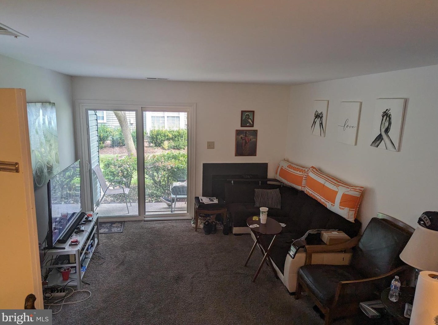 8609 Beekman Pl, Alexandria, VA 22309-1698
