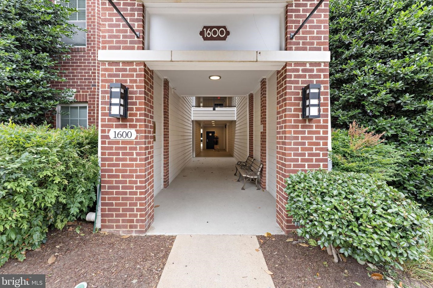 1600 Spring Gate Dr. #2115, Mc Lean, VA 22102