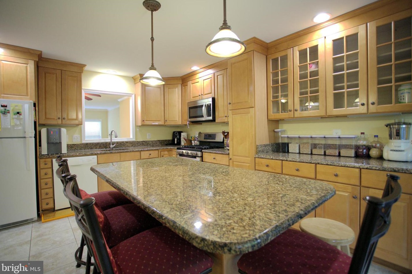 10429 Carriagepark Ct, Fairfax, VA 22032