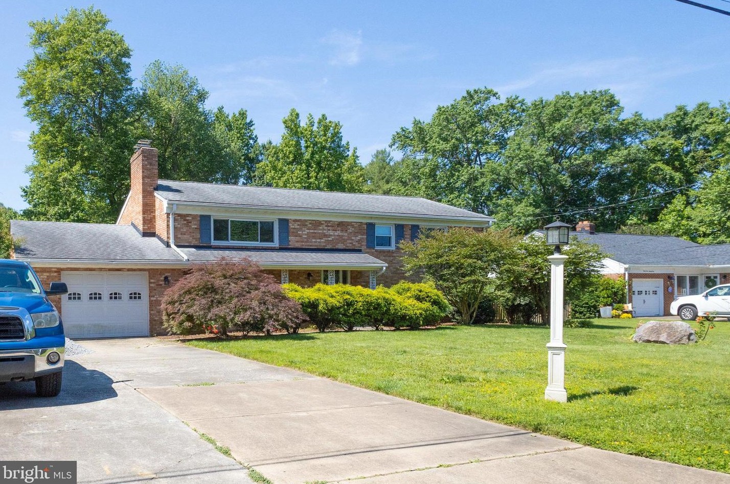 4417 Laurel Rd, Alexandria, VA 22309-2522