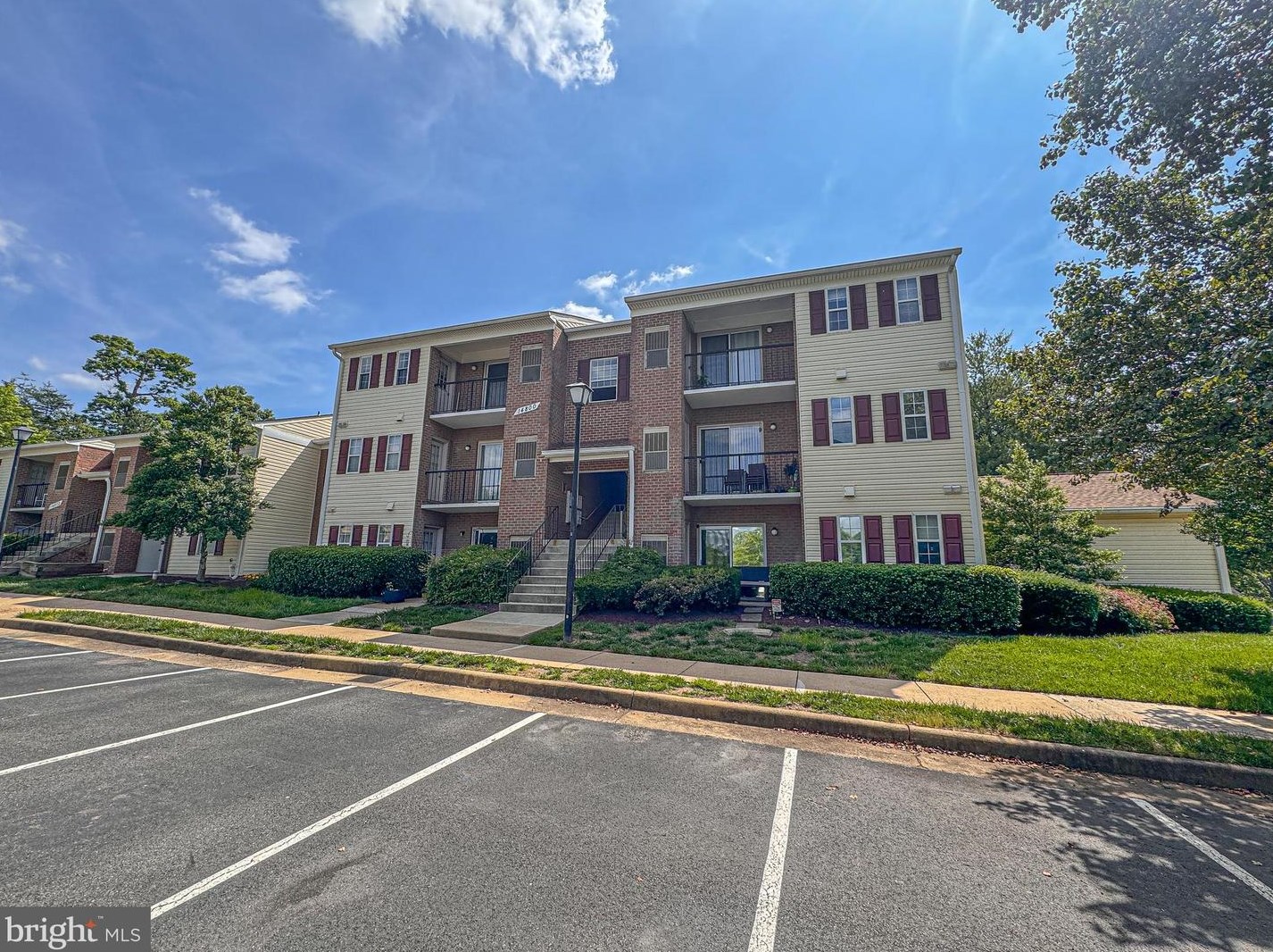 14800 Rydell Rd #301, Centreville, VA 20121