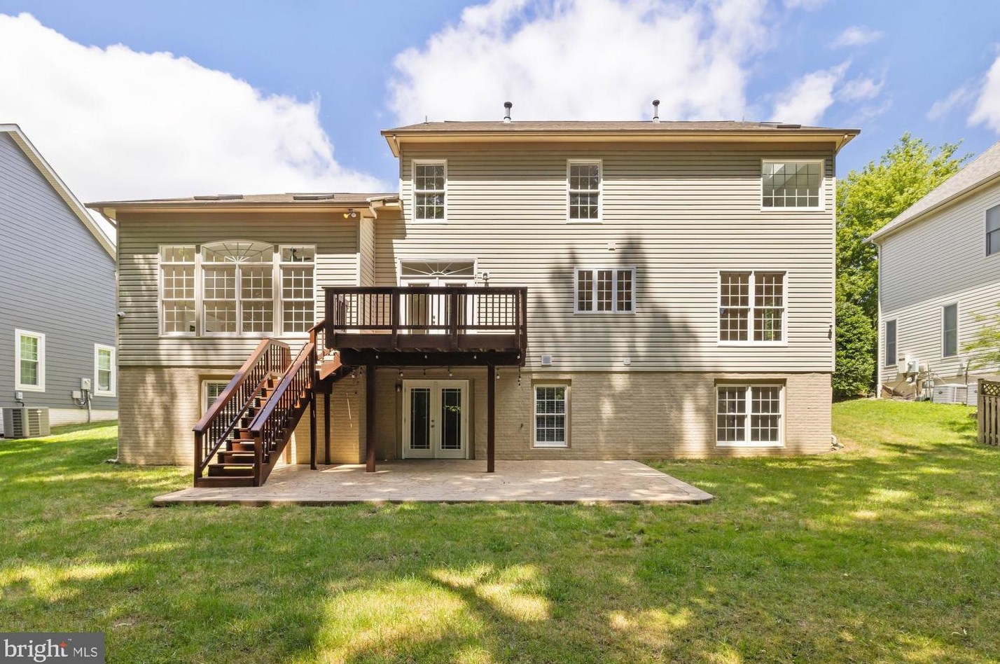 2541 Sandburg St, Vienna, VA 22027
