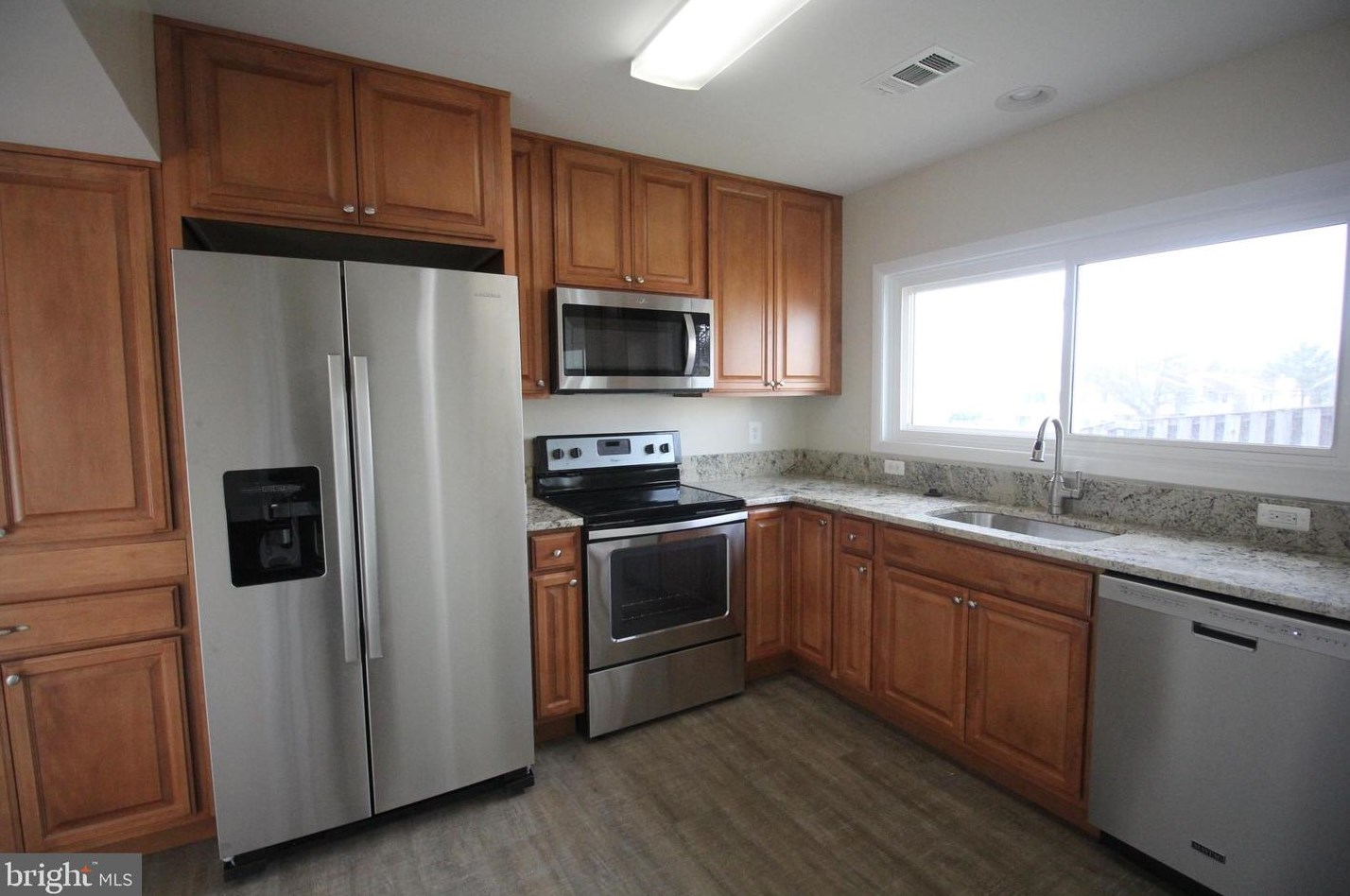 13325 Preuit Pl, Herndon, VA 20170