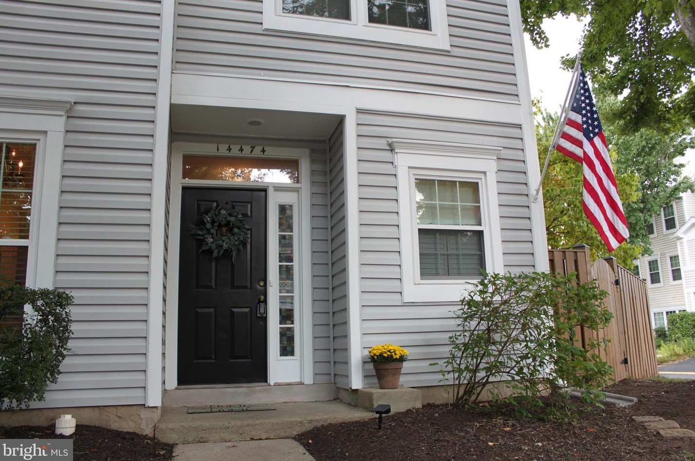 14474 Glencrest Cir #23, Centreville, VA 20120