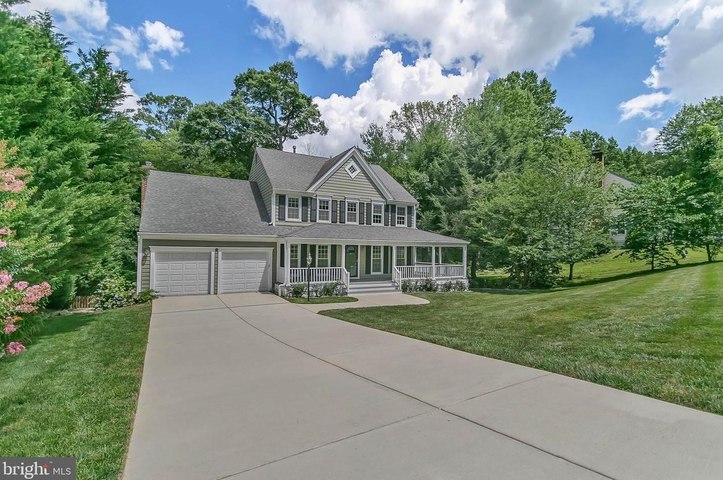 1613 Stowe Rd, Herndon, VA 20194
