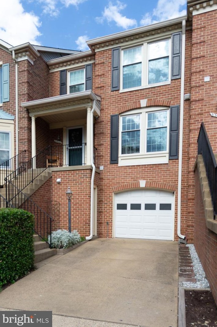 6505 Castine Ln, Springfield, VA 22150