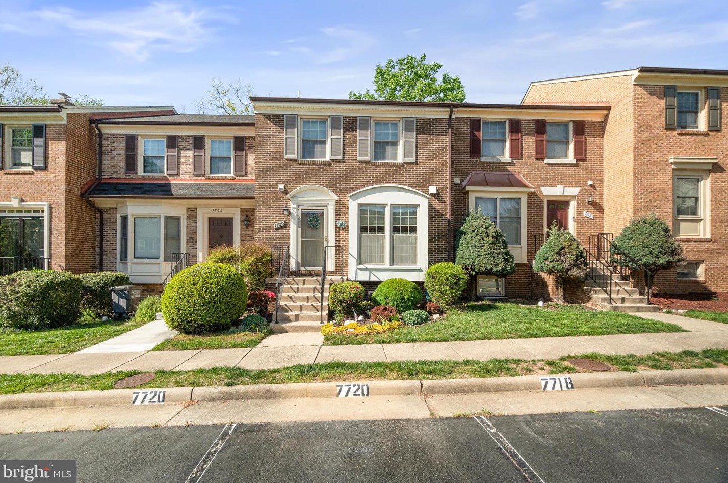 7720 Bristol Square Ct, Springfield, VA 22153