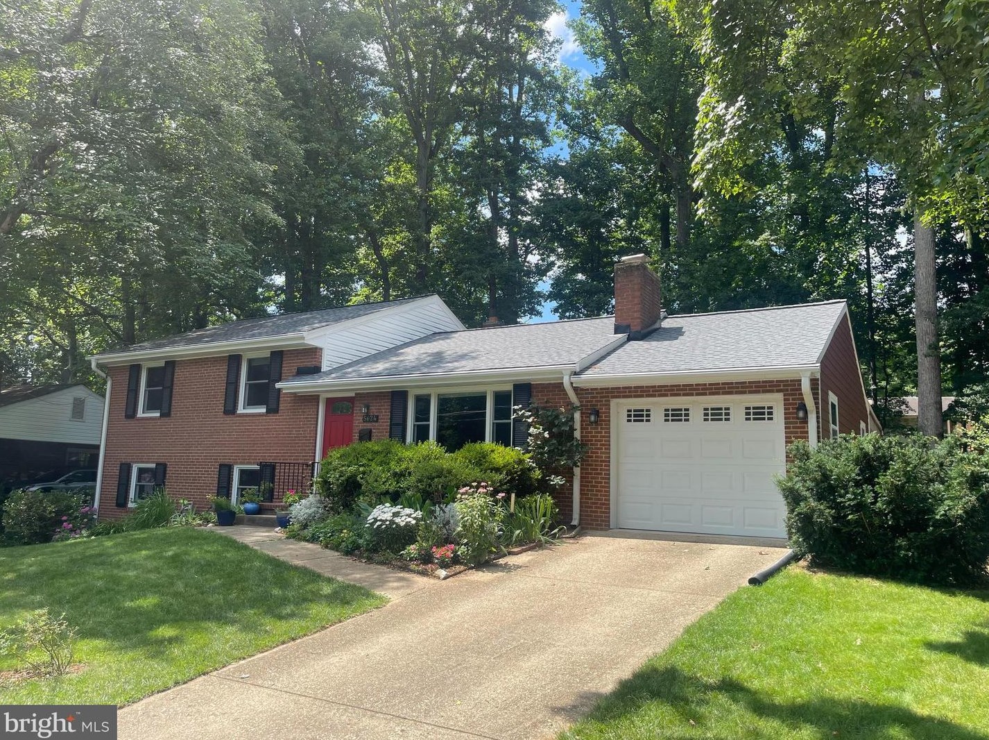 5624 Heming Ave, Springfield VA  22151-2708 exterior