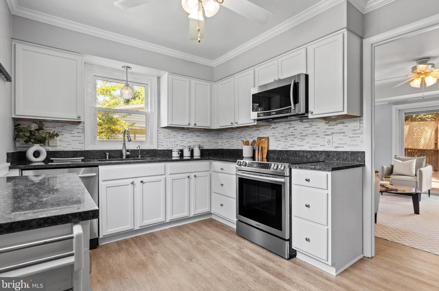 8201 Martha St, Alexandria VA  22309-3721 exterior