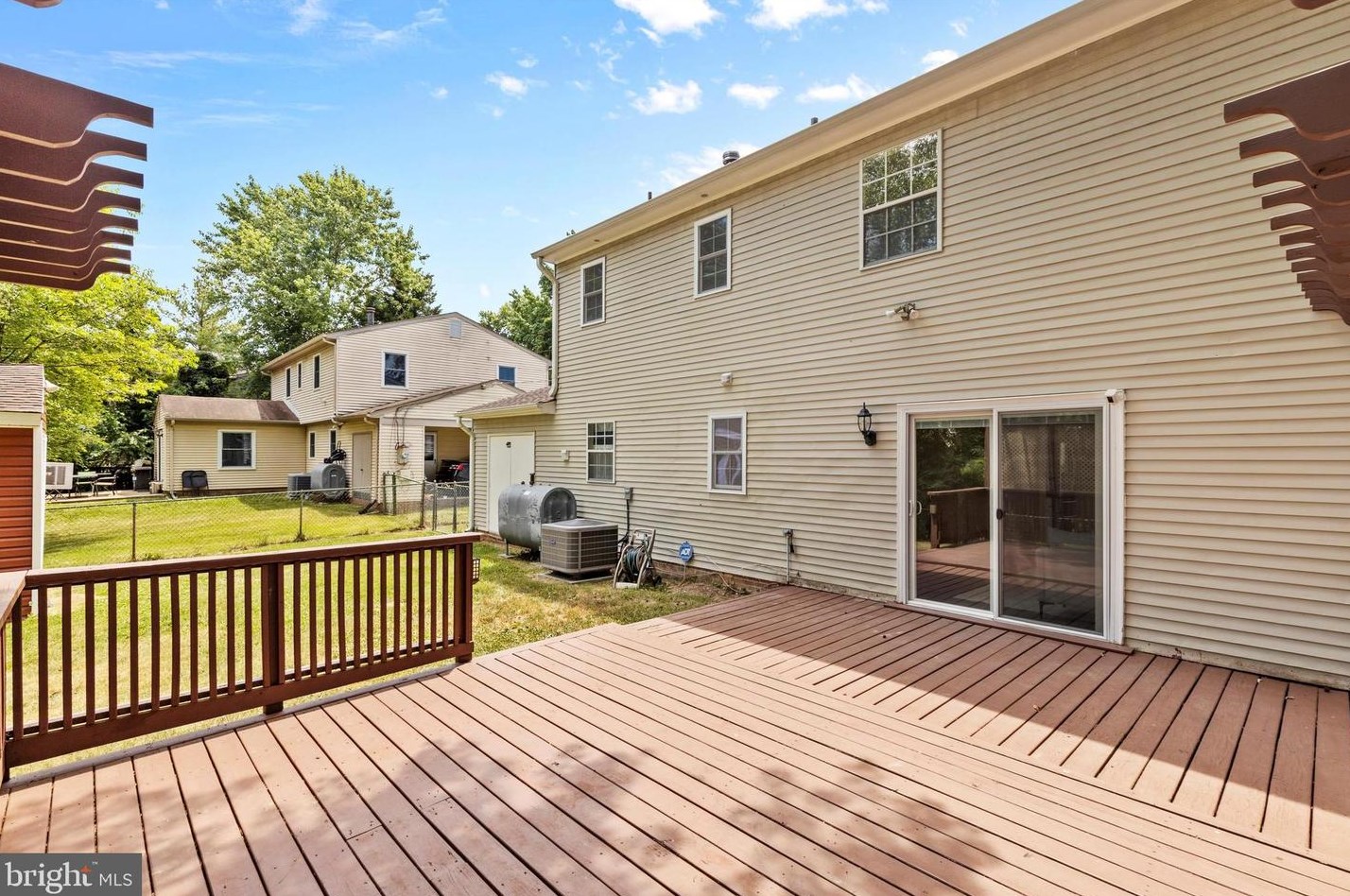 8201 Martha St, Alexandria VA  22309-3721 exterior