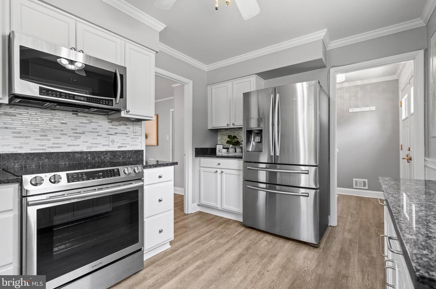 8201 Martha St, Alexandria VA  22309-3721 exterior