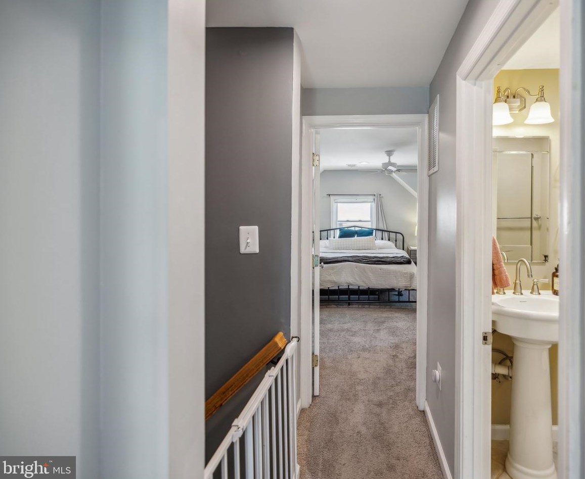 2506 Fairhaven Ave, Alexandria VA 22303-2305 exterior