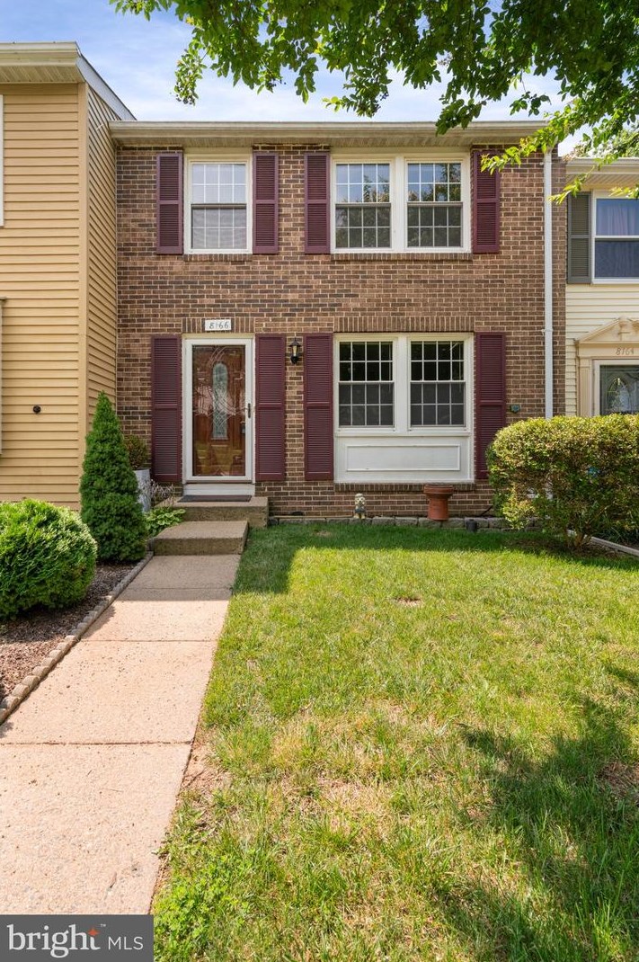 8166 Willowdale Ct, Springfield, VA 22153