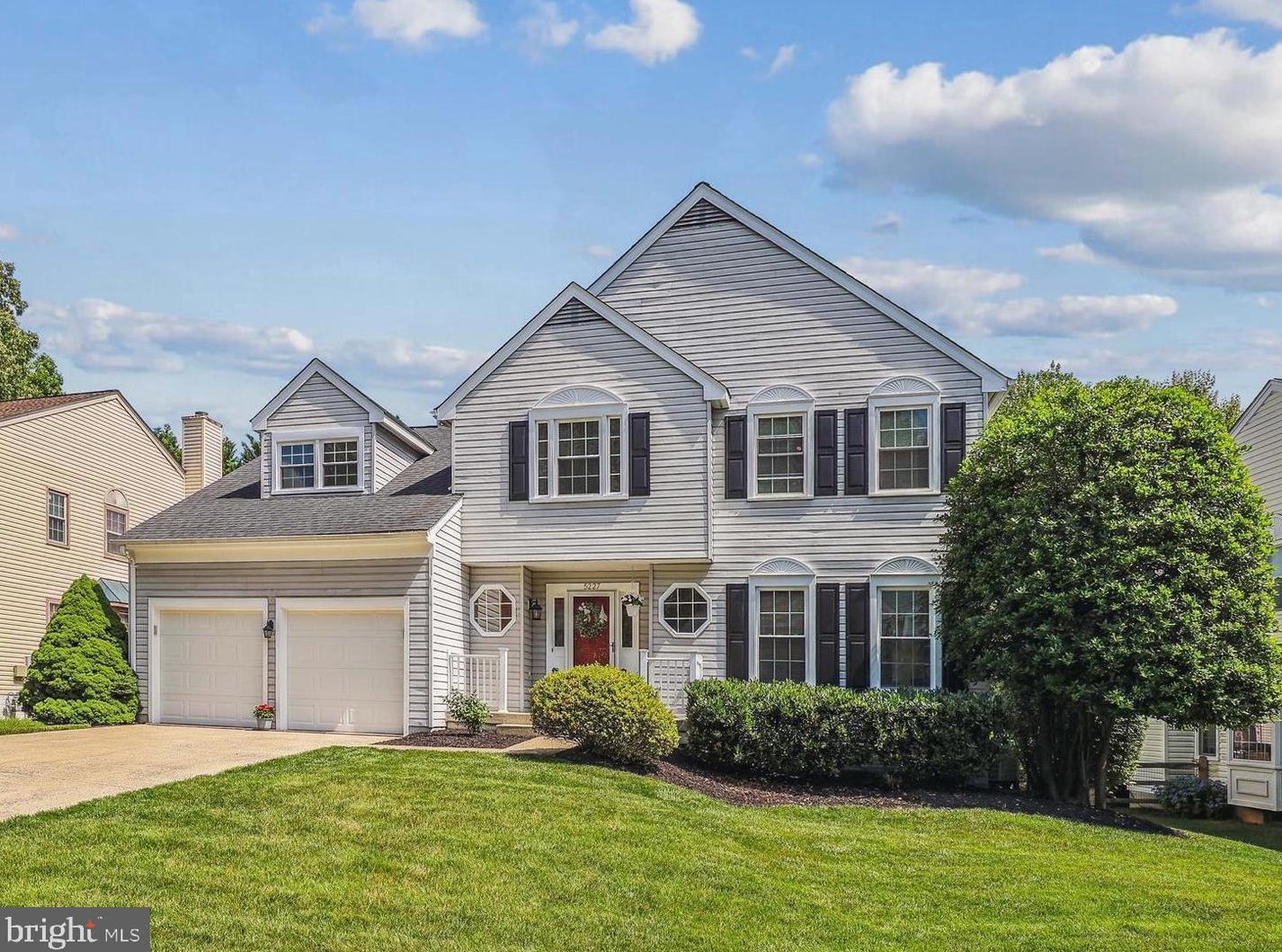 5227 Woodleaf Ct, Centreville, VA 20120