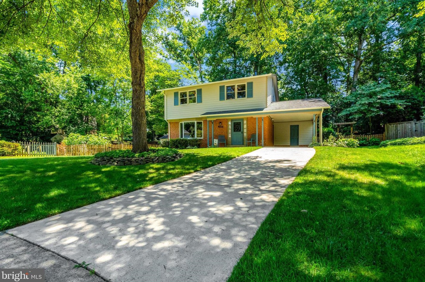 9809 Bacon Ct, Fairfax, VA 22032