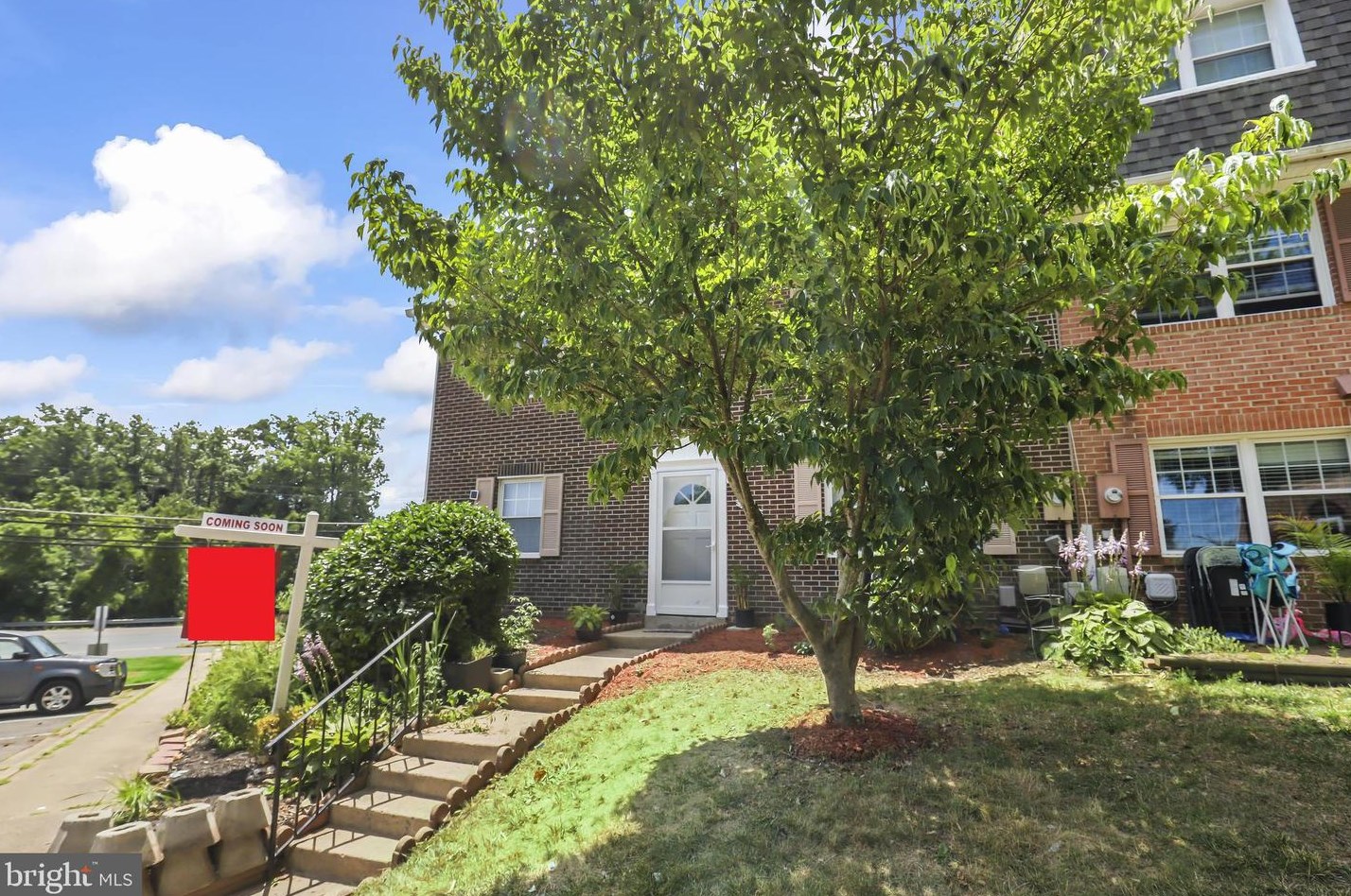 9904 Hagel Cir, Lorton, VA 22079
