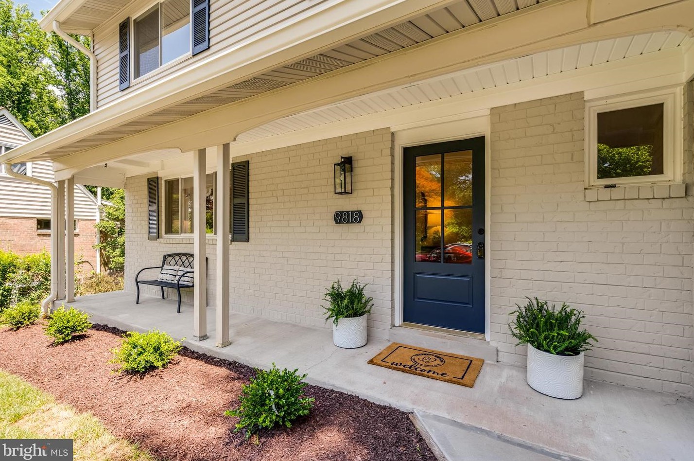 9818 Covent Ct, Fairfax, VA 22032-3913