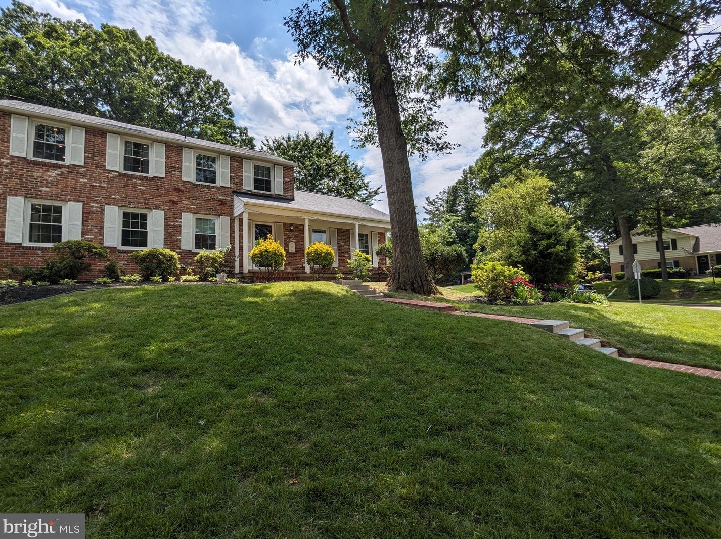 8263 Toll House Rd, Annandale, VA 22003
