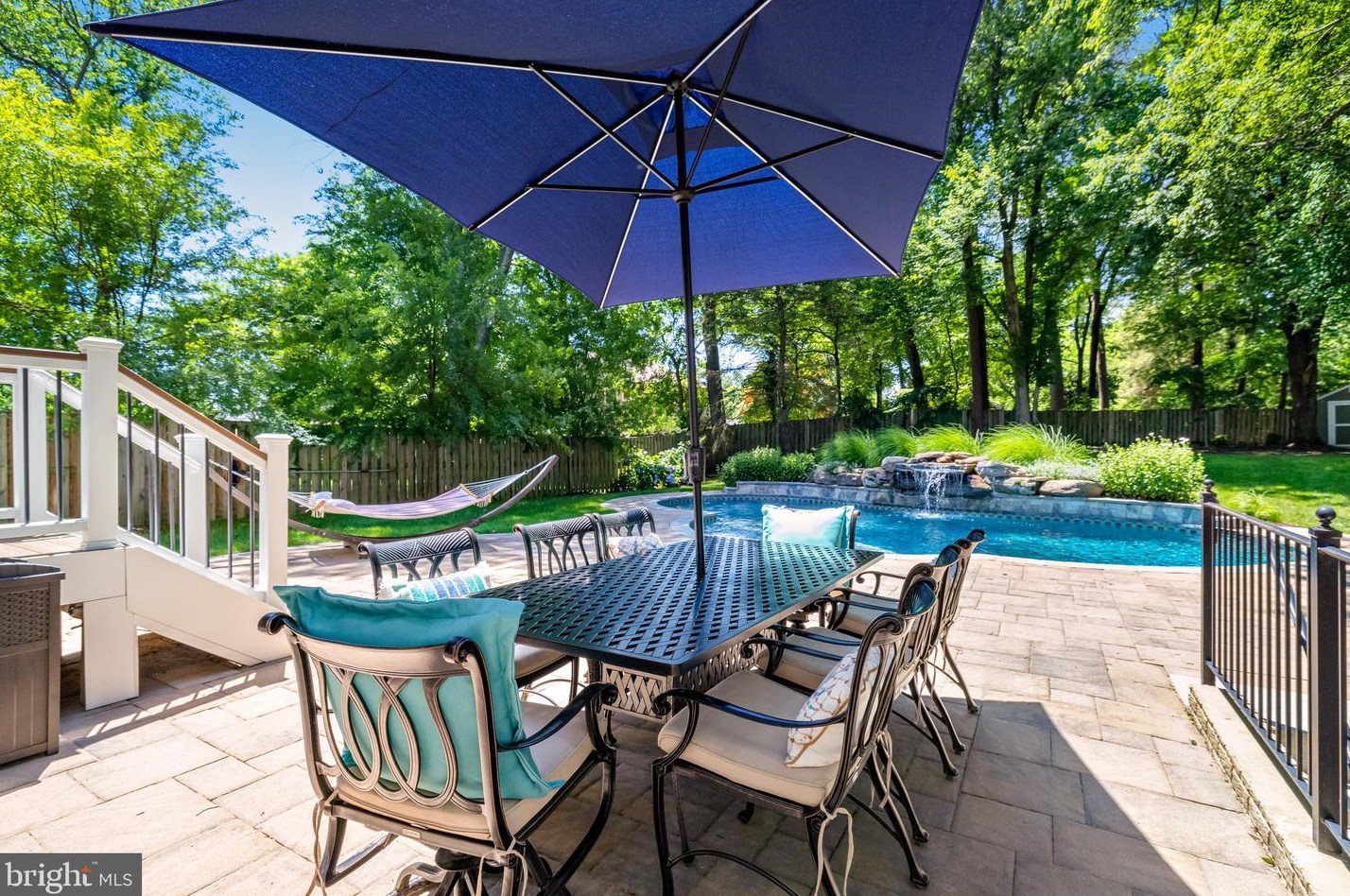 704 Plum St Sw, Vienna, VA 22180