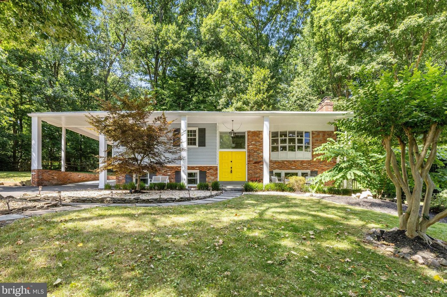 10232 Vale Rd, Vienna, VA 22181