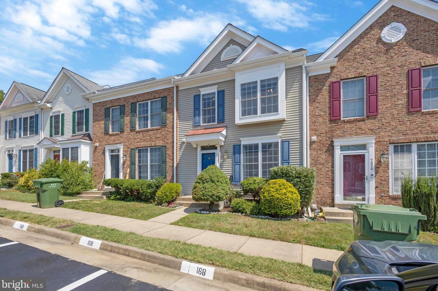 7332 Ardglass Dr, Lorton, VA 22079