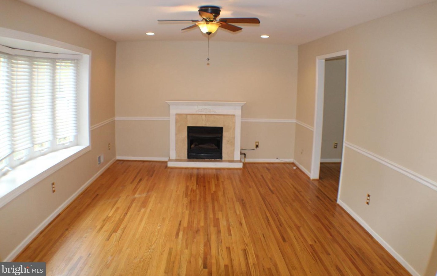 7012 Galgate Dr, Springfield, VA 22152