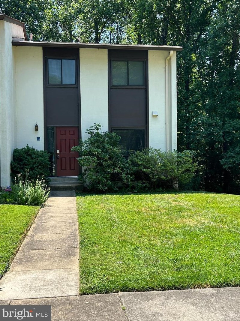 11984 Barrel Cooper Ct, Herndon, VA 20191