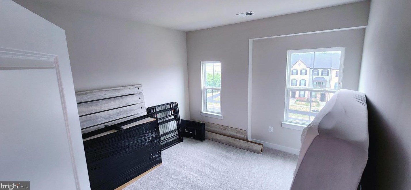 14077 Sunrise Vly Dr, Herndon VA 20191-3301 exterior