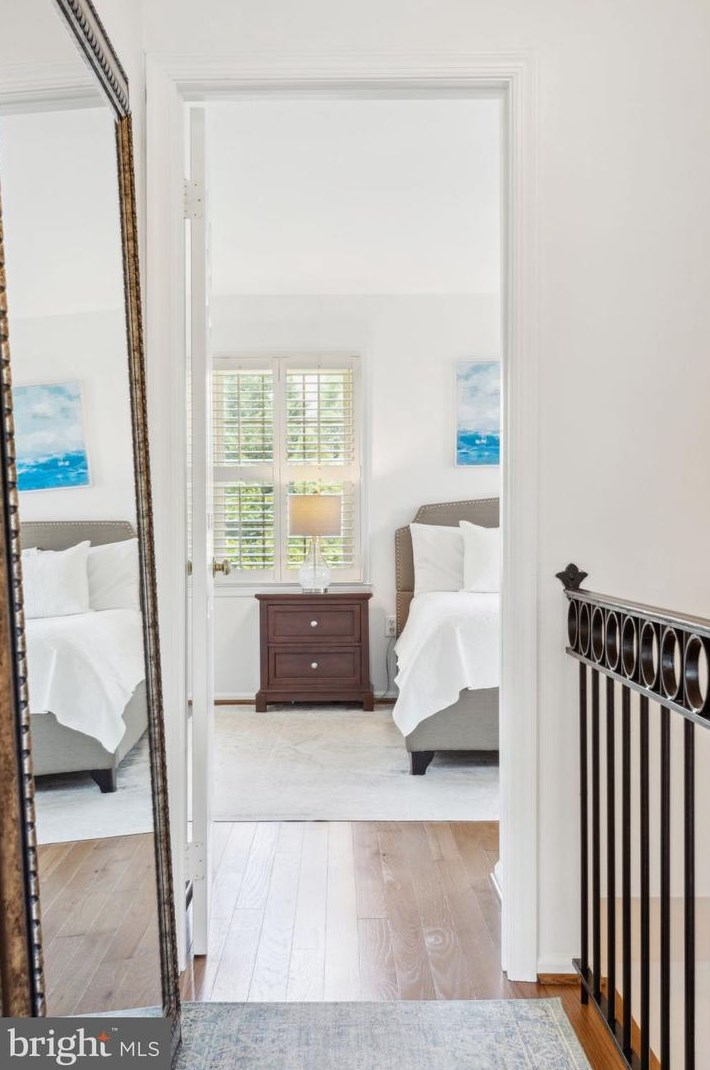 8210 Clifton Farm Ct, Alexandria VA  22306-3260 exterior