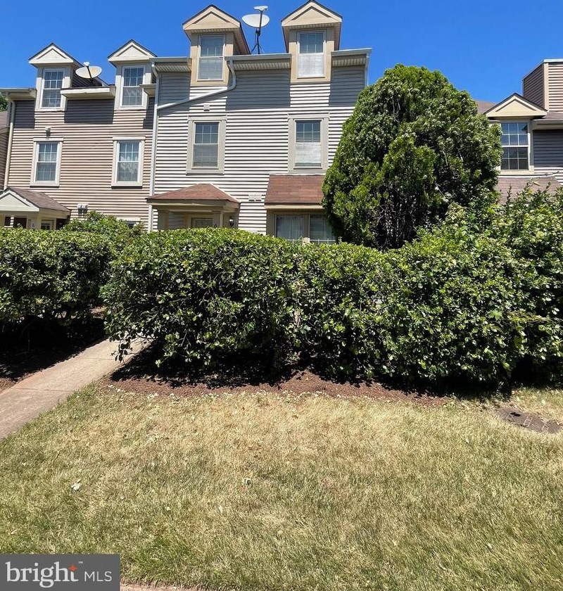 6038 Havener House Way, Centreville, VA 20120