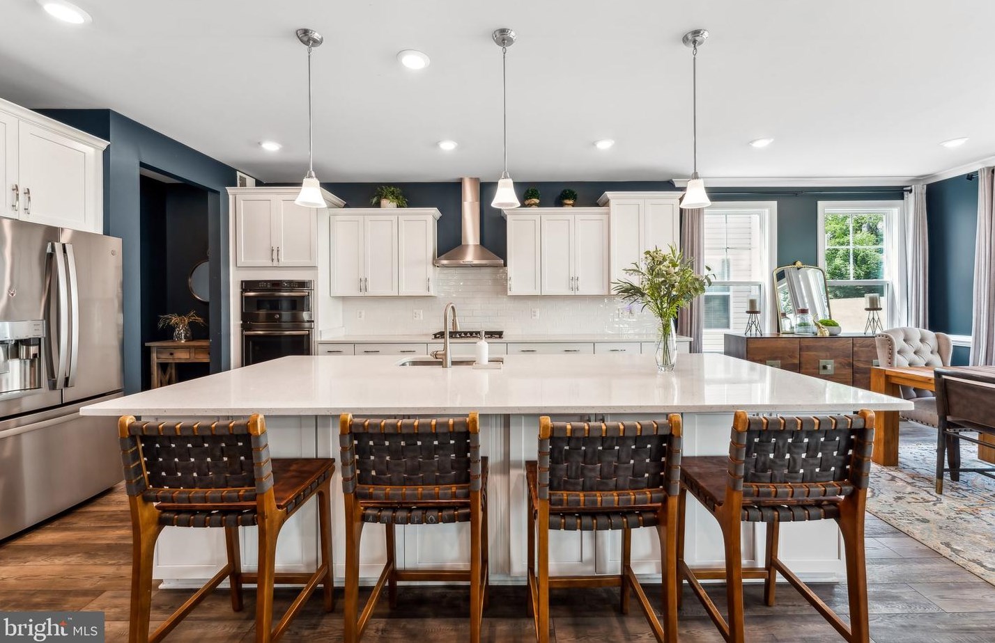 9551 Sanger St, Lorton, VA 22079-2711