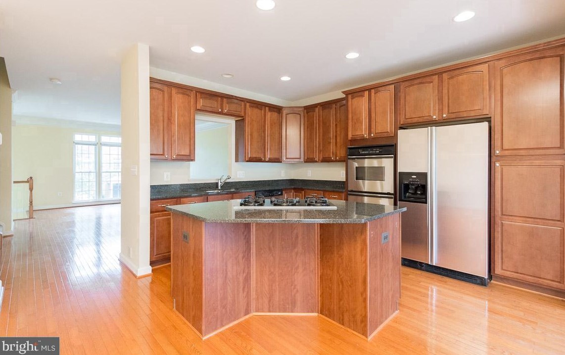 13569 Lavender Mist Ln, Centreville, VA 20120