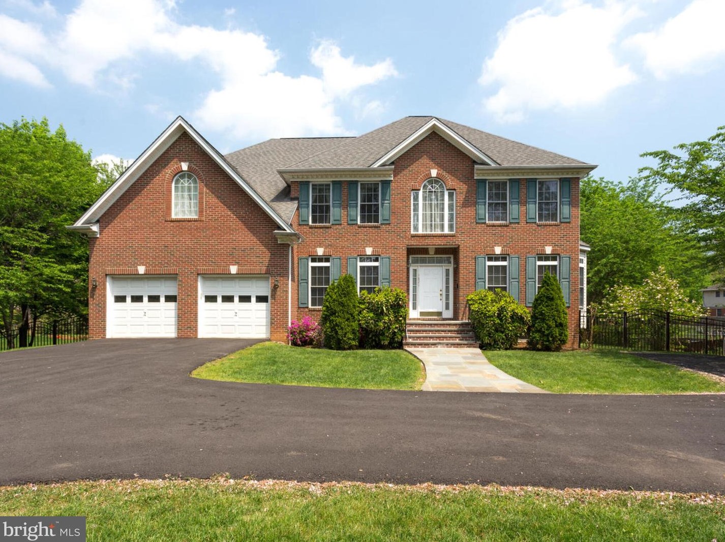 1821 Great Falls St, Mc Lean, VA 22101