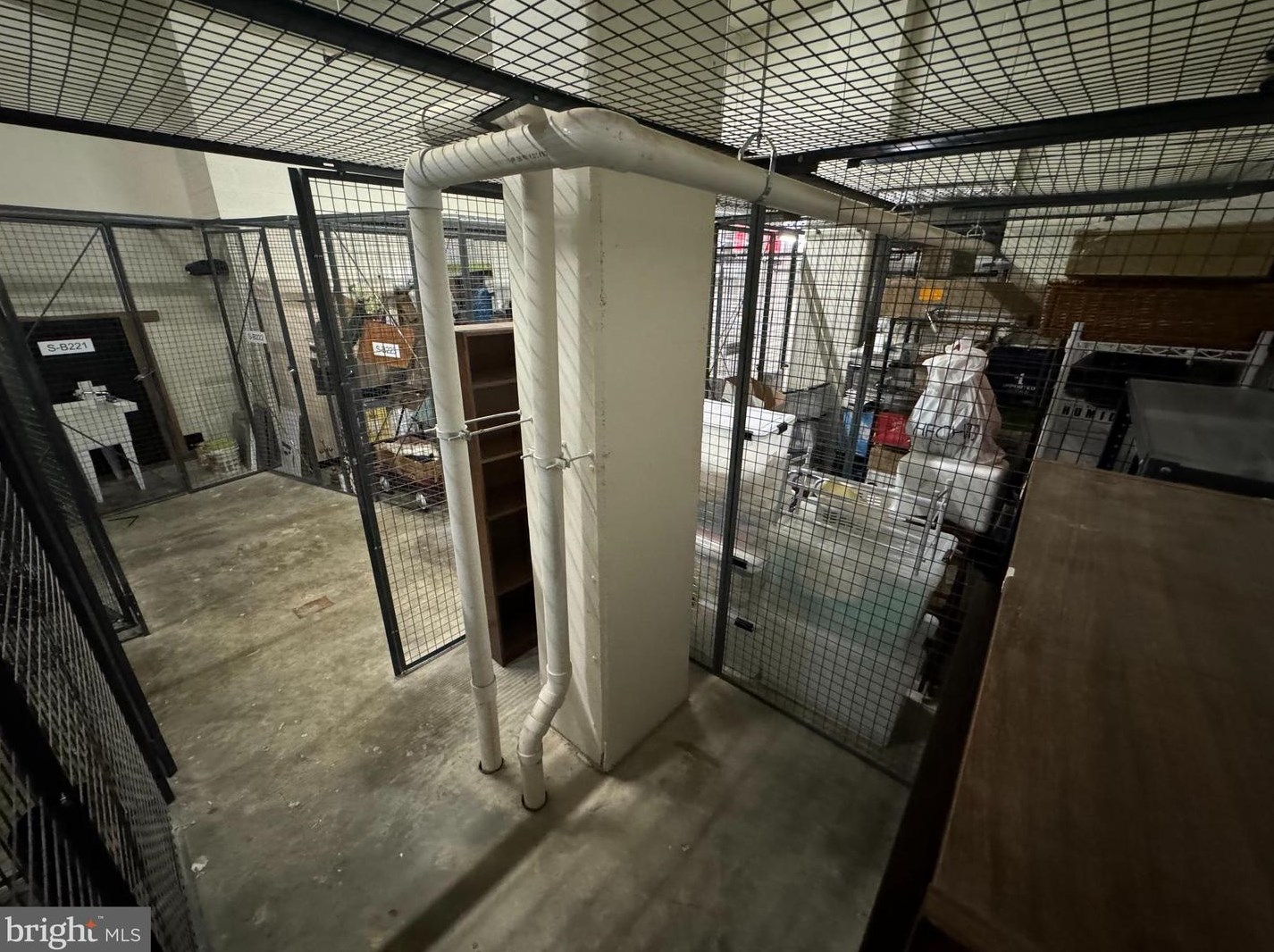 6900 Fleetwood Rd, Mc Lean VA  22101 exterior