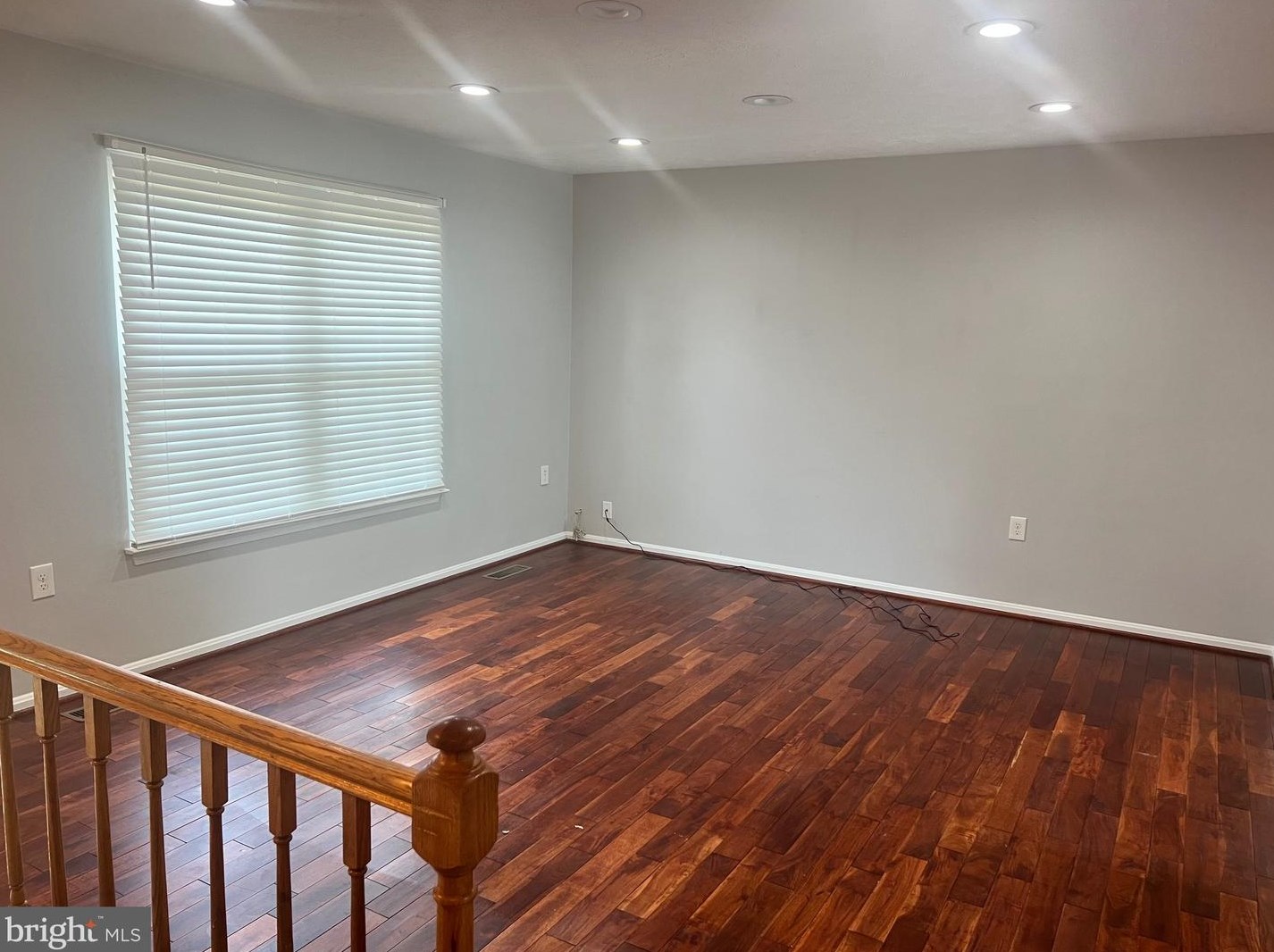 14719 Jarnigan St, Centreville, VA 20120