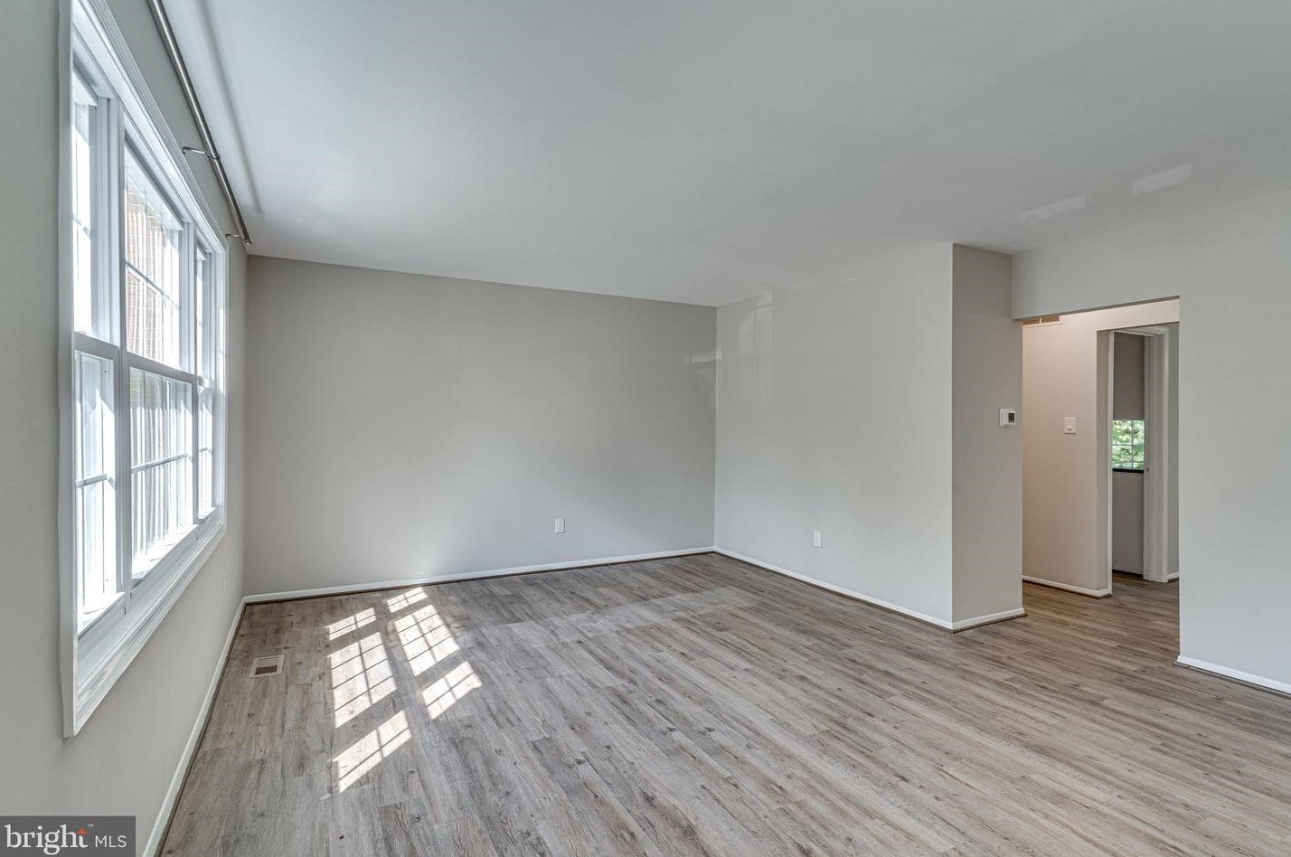 3374 Breckenridge Ct, Annandale, VA 22003