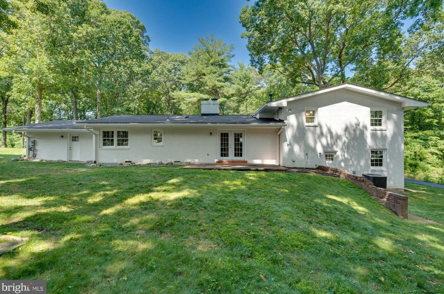 2425 Hunter Mill Rd, Vienna, VA 22181