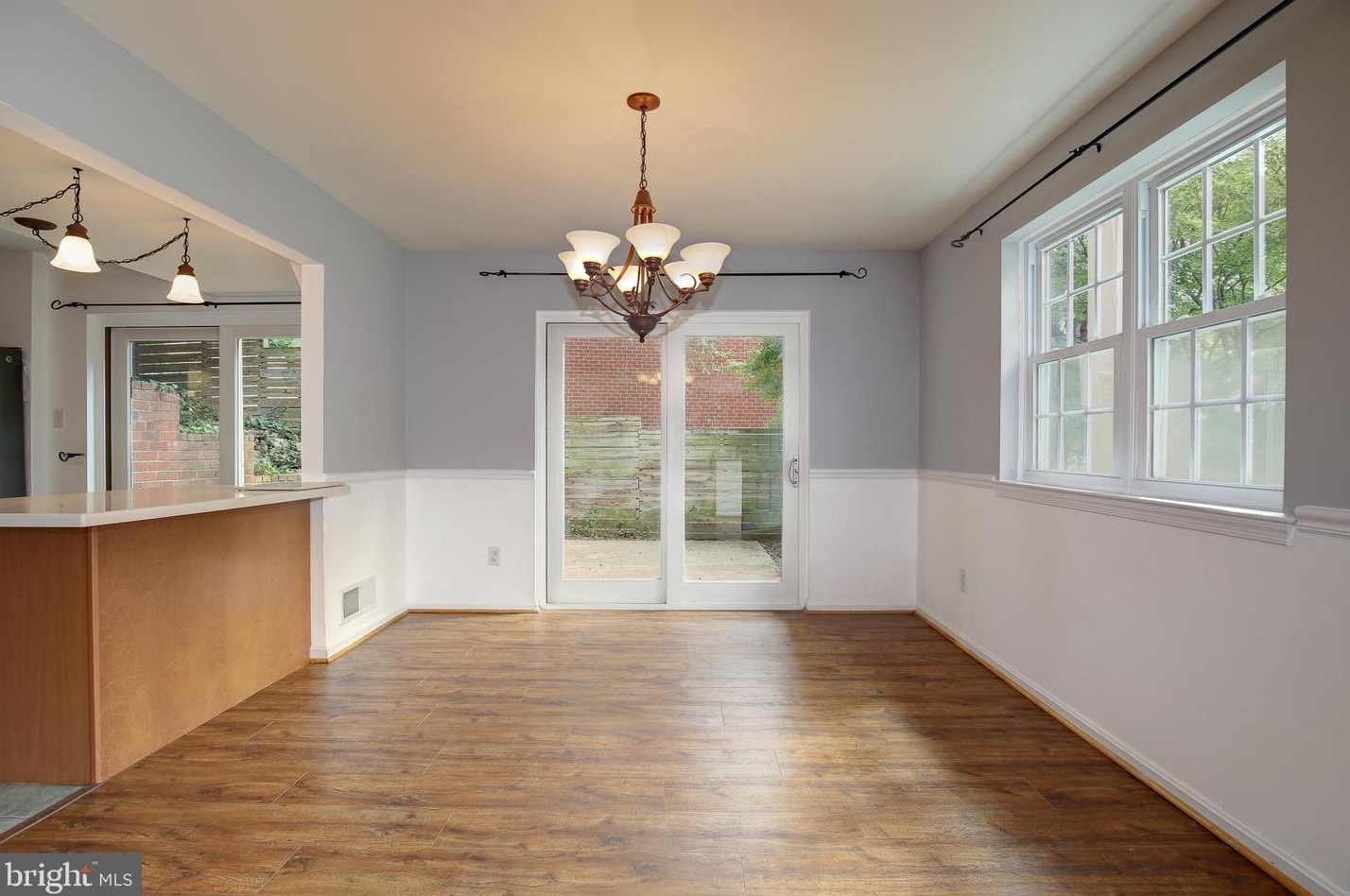 8510 Thames St, Springfield VA  22151-1324 exterior
