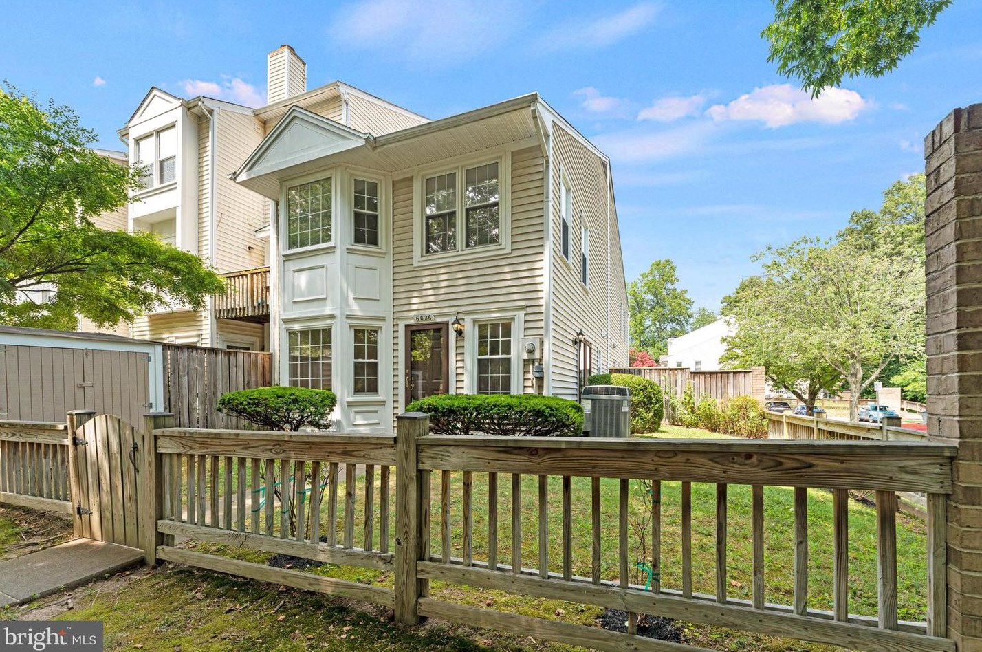 6026 Chestnut Hollow Ct, Centreville, VA 20121