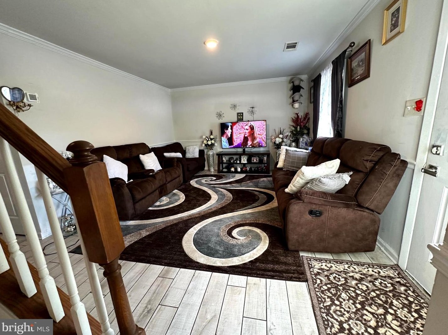 1338 Springtide Pl, Herndon VA  20170-4209 exterior