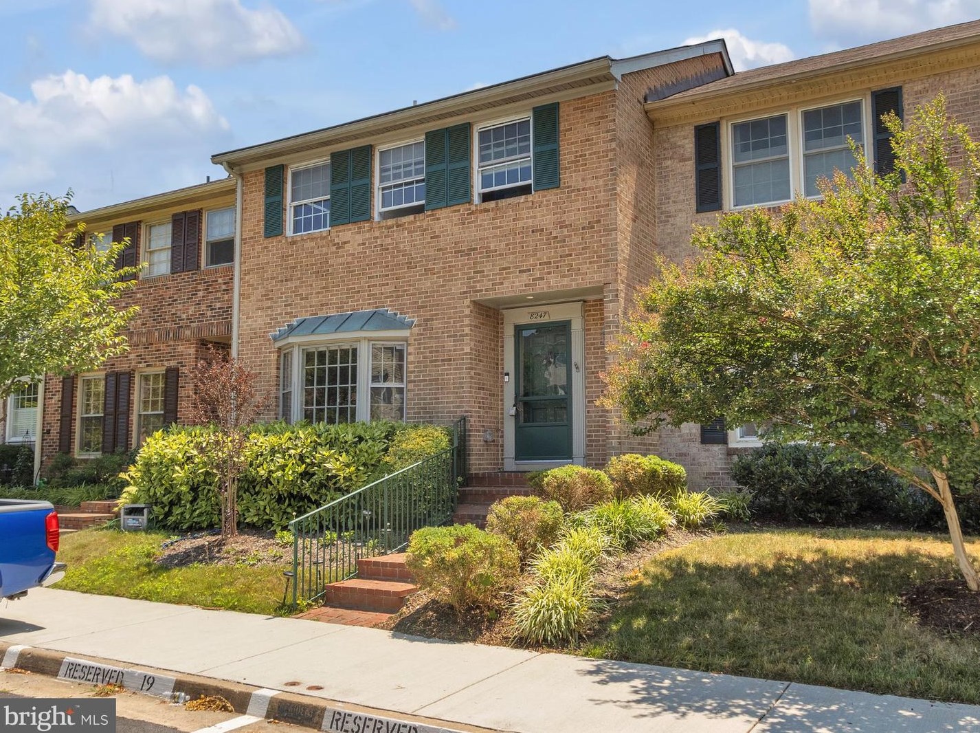 8247 Clifton Farm Ct, Alexandria, VA 22306