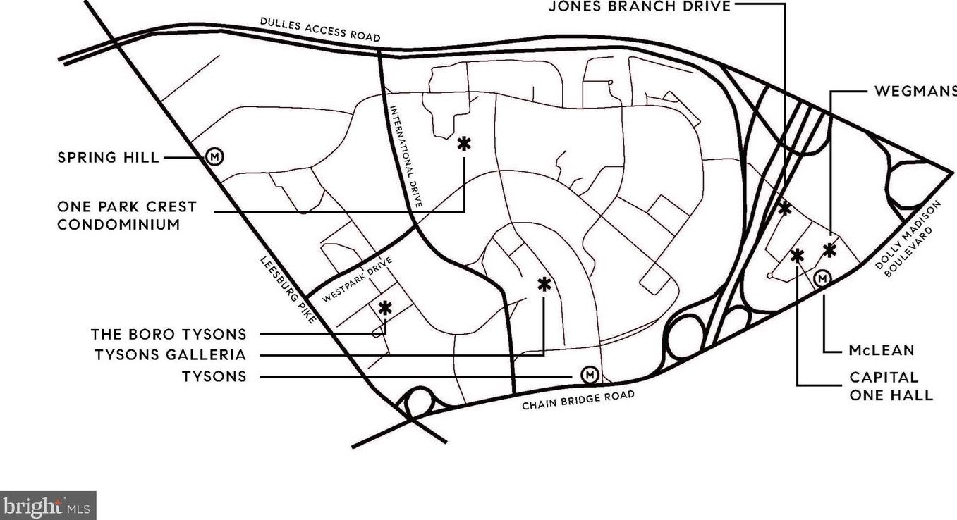 8220 Crestwood Heights Dr, Mc Lean VA  22102-3119 exterior