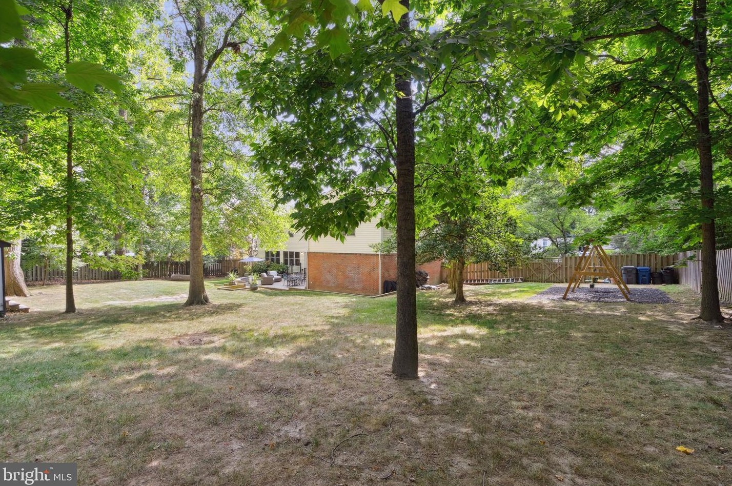7126 Carol Ln, Falls Church VA  22042-3714 exterior