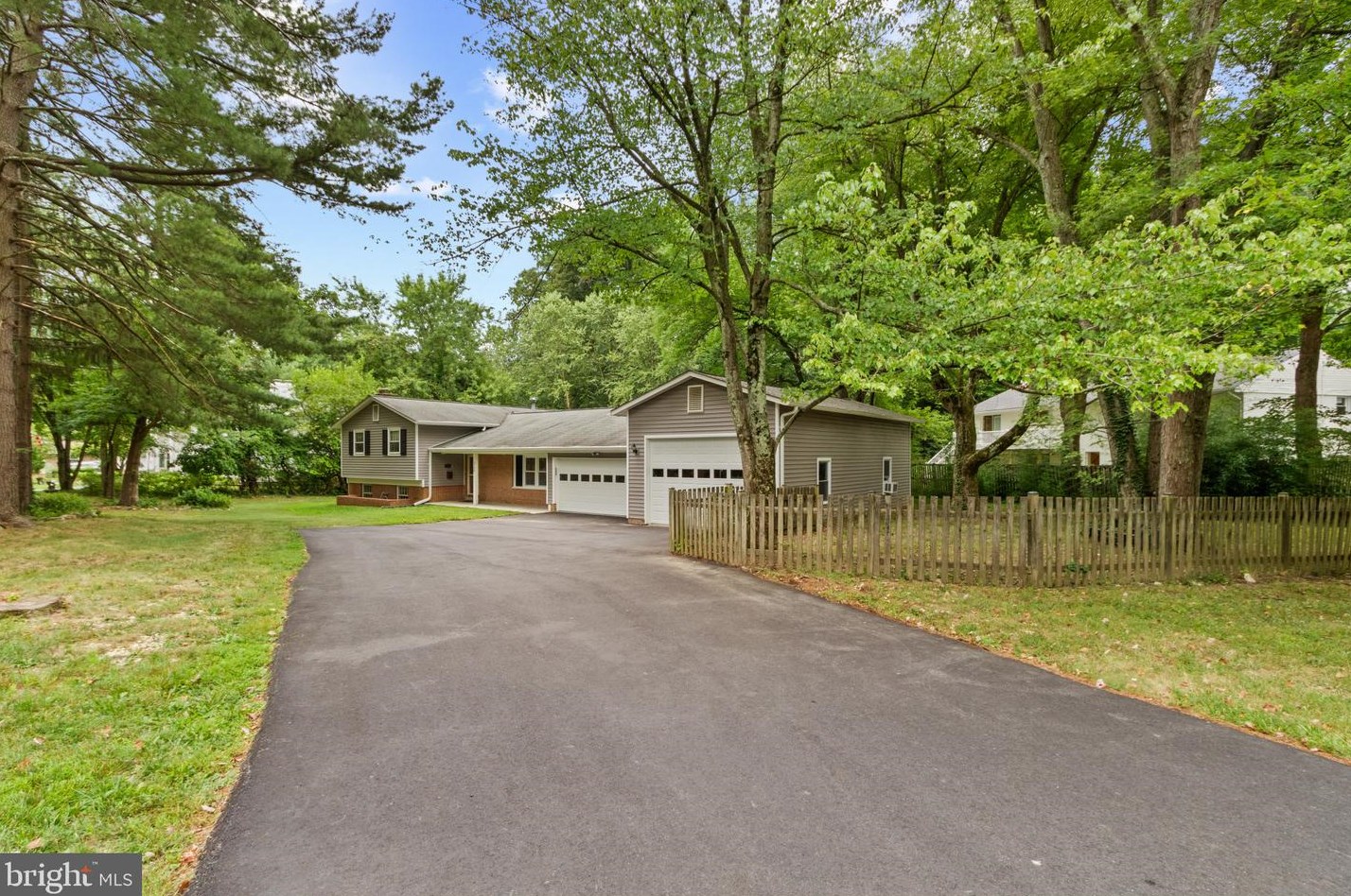3700 Prince William Dr, Fairfax, VA 22031-3865