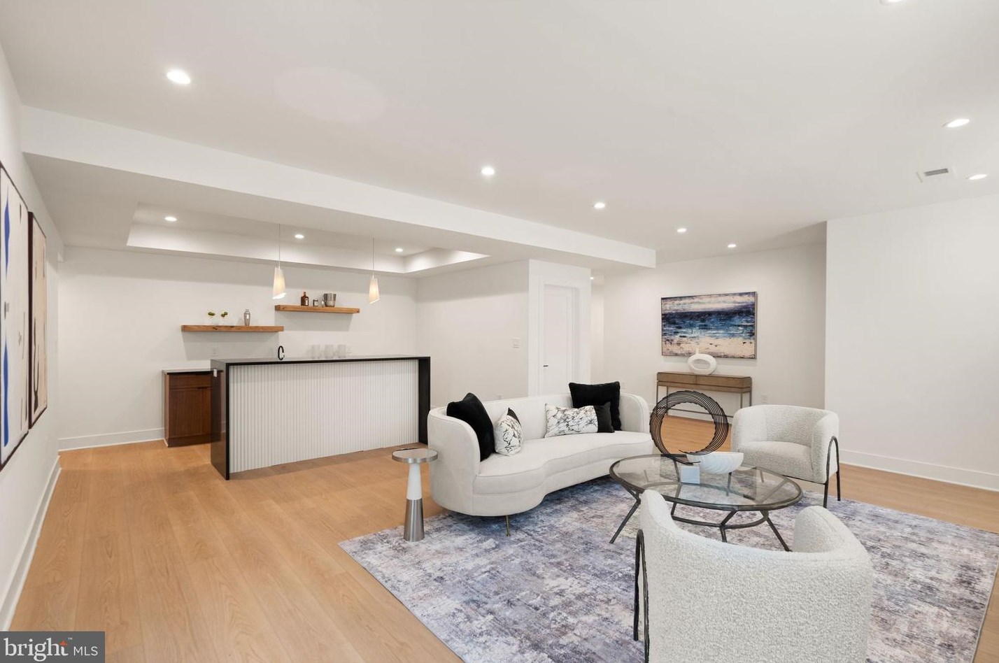 132 Kingsley Rd, Vienna VA  22180-6501 exterior